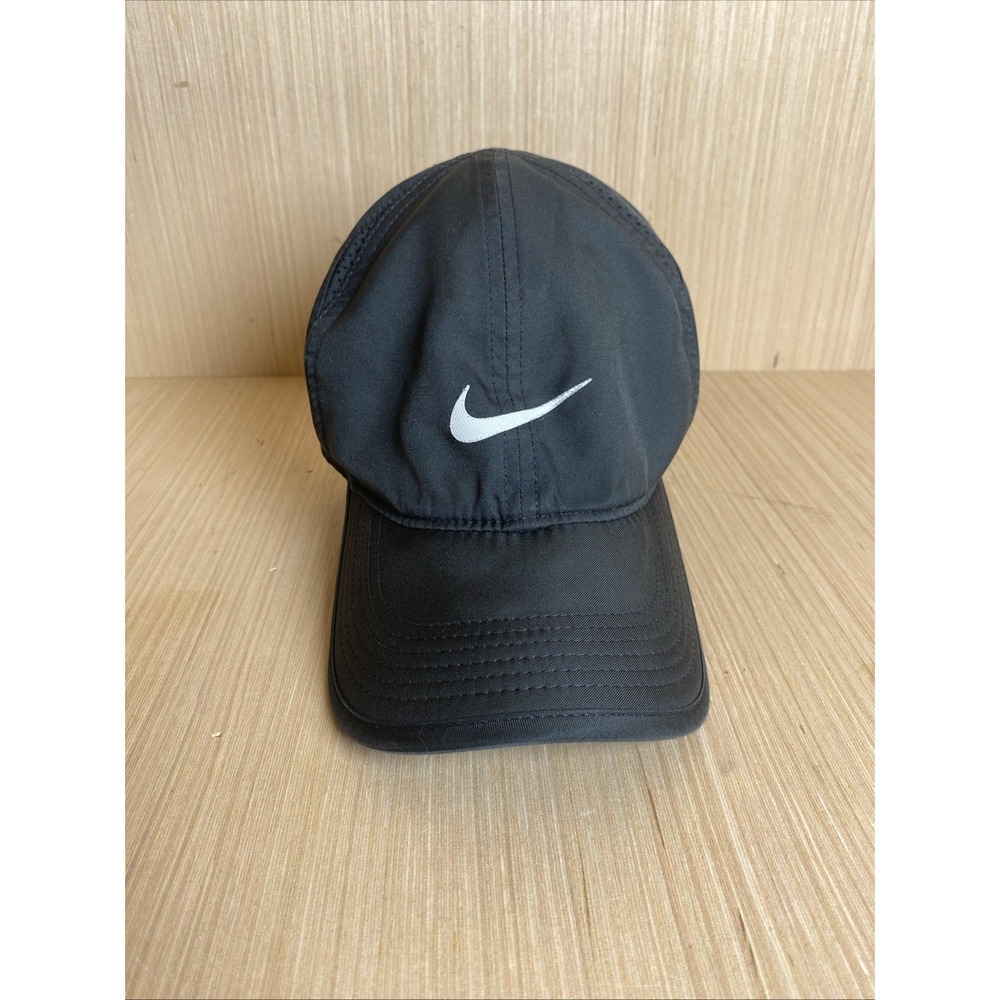 Nike Dri-FIT Club Featherlight Hat Cap Black White Swoosh Running Adjustable